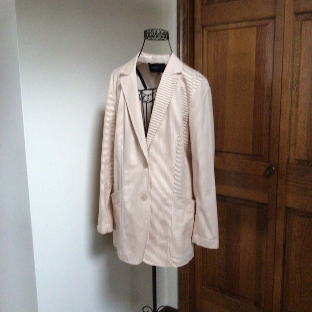Lafayette 148 Boston stripe Blazer, size 8 - Picture 12 of 12